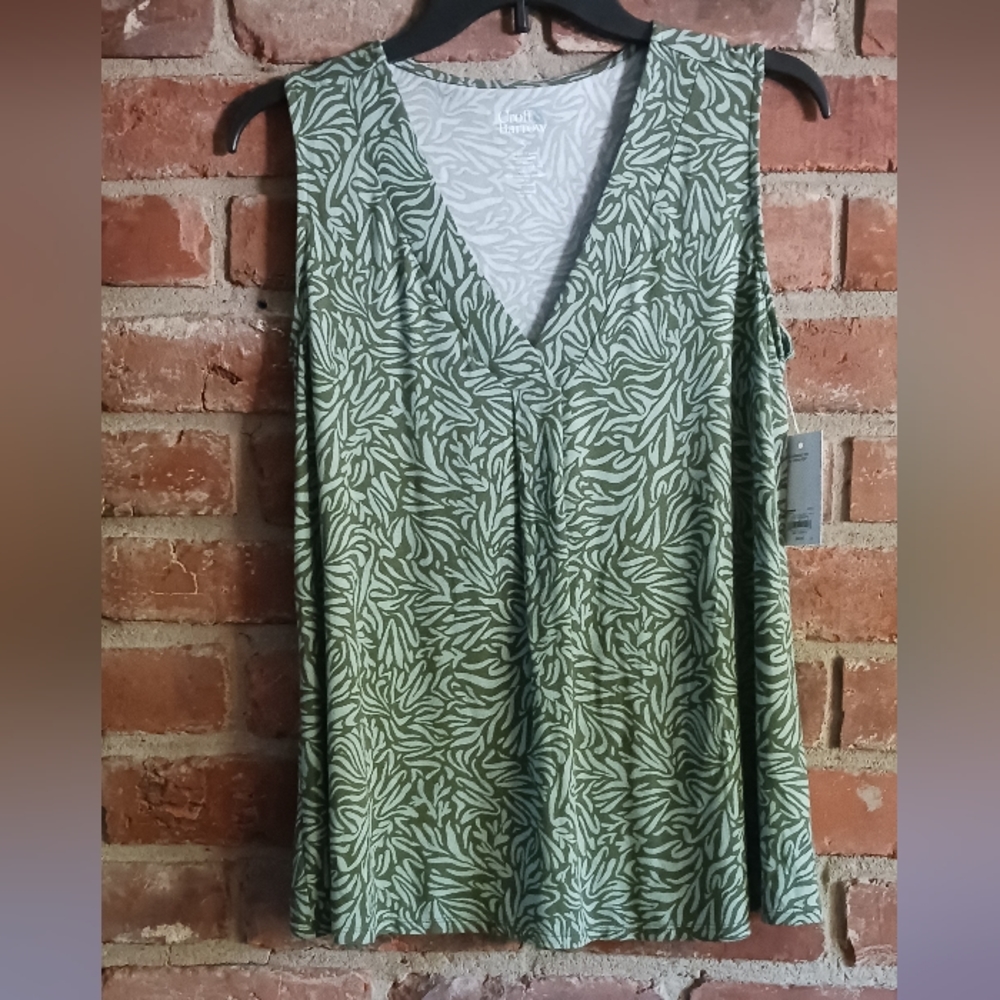 Ladies Sleeveless Knit Top